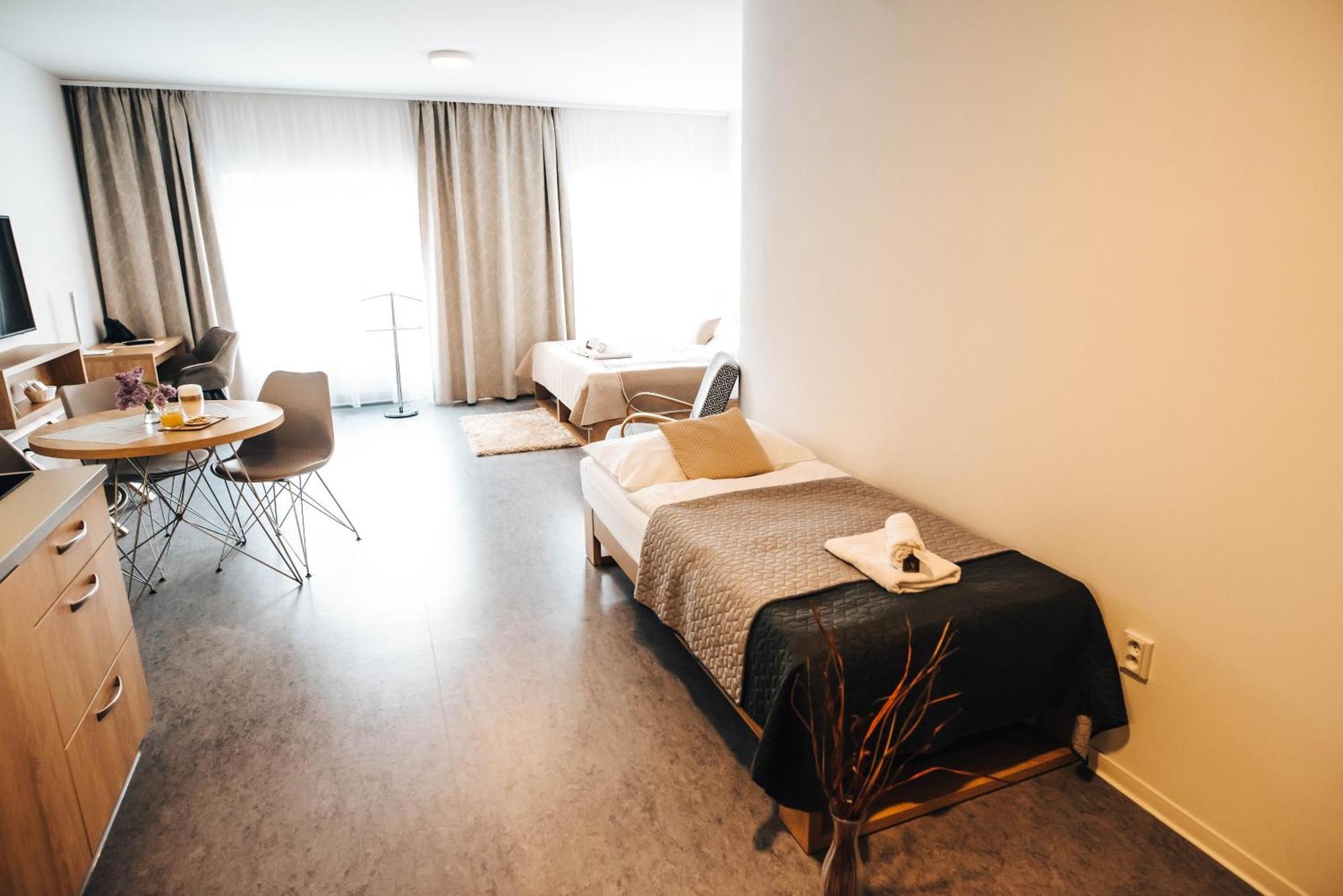 Hotel Forea Lanskroun Bagian luar foto