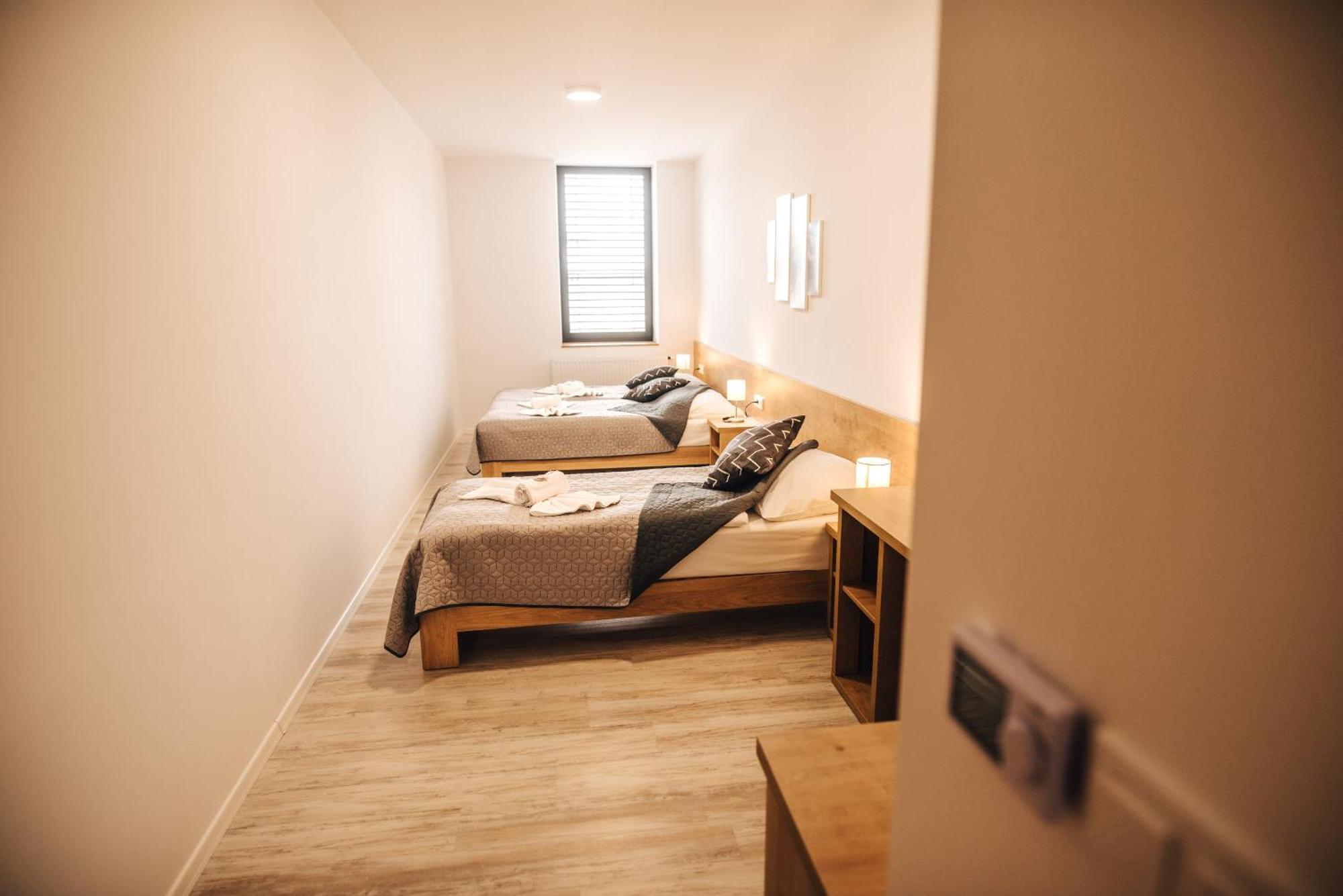 Hotel Forea Lanskroun Bagian luar foto