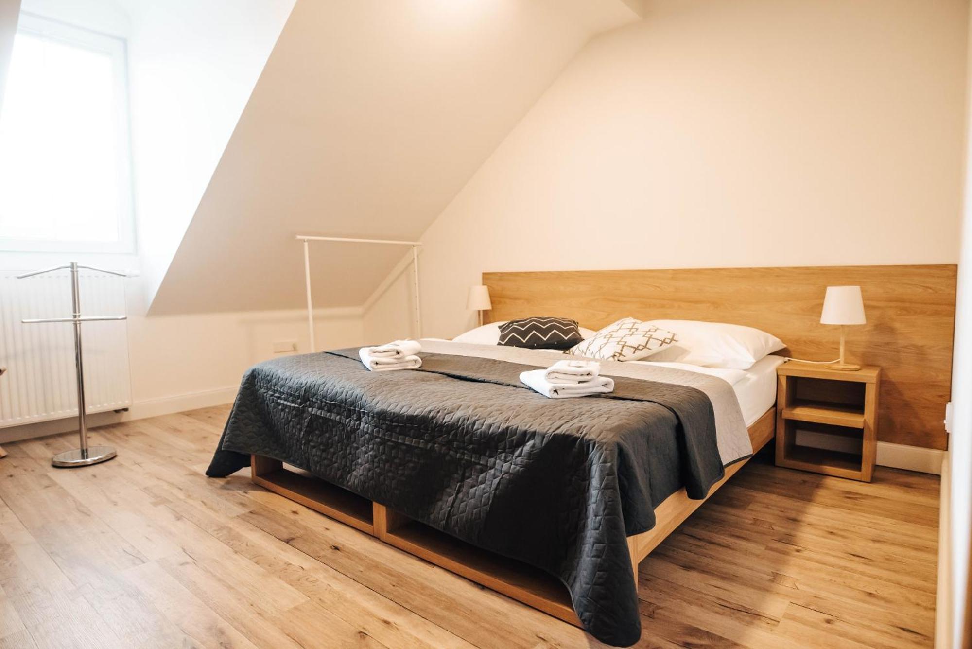 Hotel Forea Lanskroun Bagian luar foto