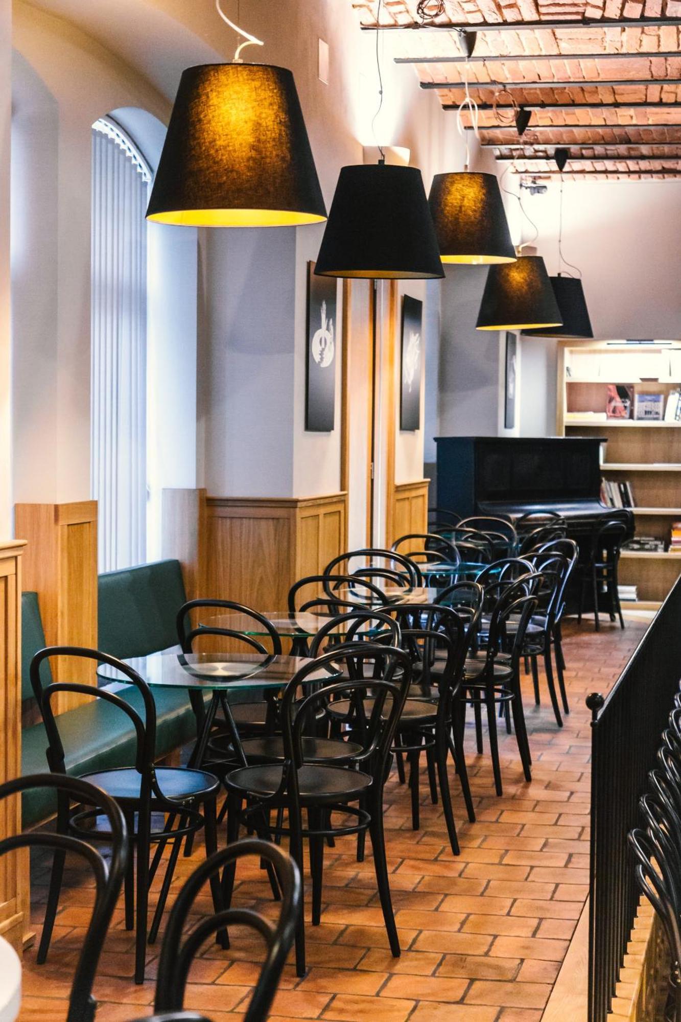Hotel Forea Lanskroun Bagian luar foto
